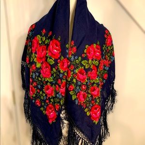 Women’s floral print shawl
